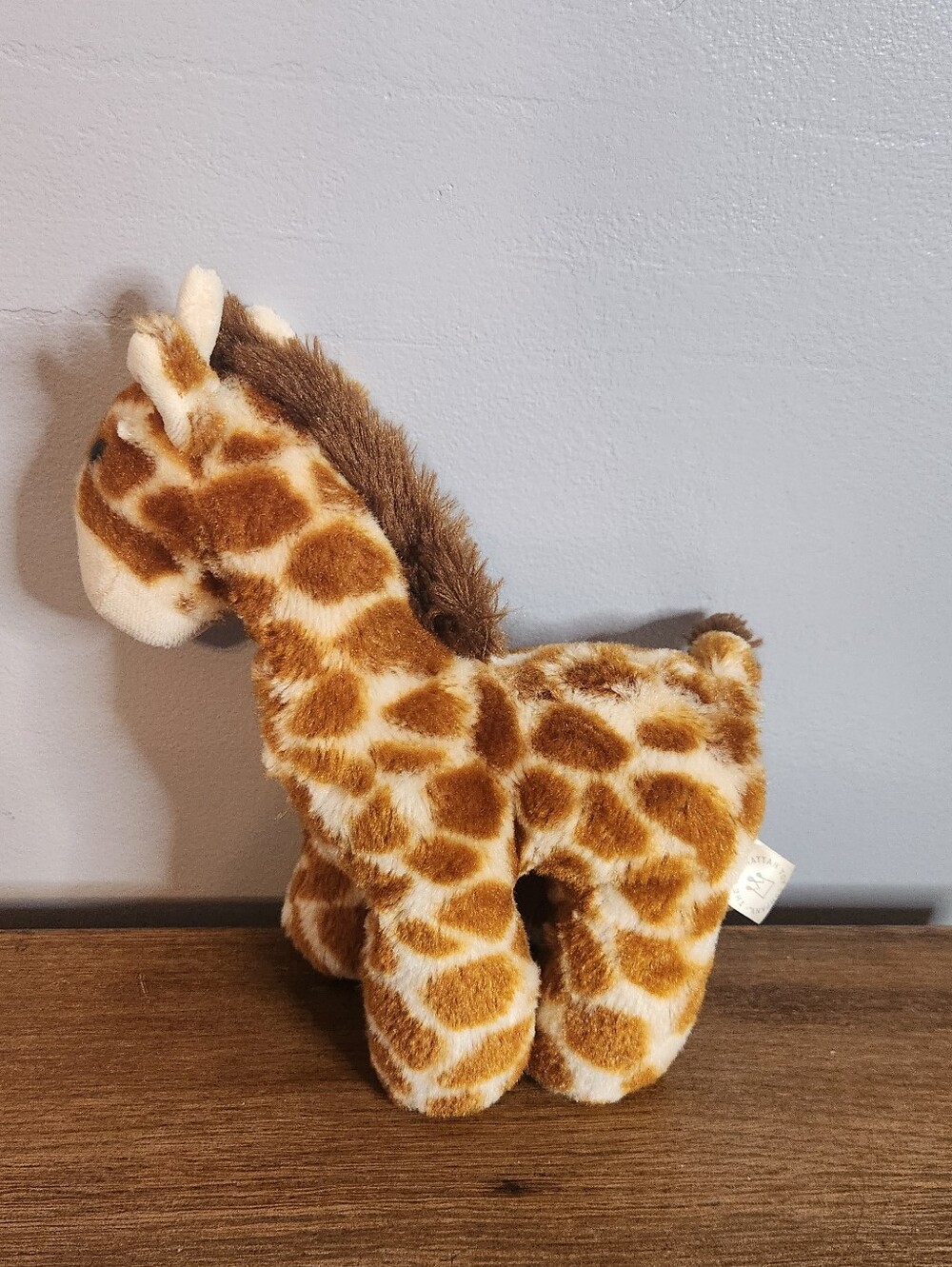 The Manhattan Toy Company Plush Giraffe 2016 9in Tall